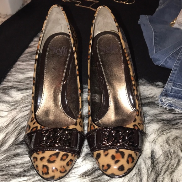 NWOT Sofft Patent Leather Leopard Pumps - Picture 2 of 5